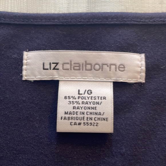 Nwot, long sleeved Liz Claiborne top.Size Large. Navy Blue color. - Picture 3 of 4